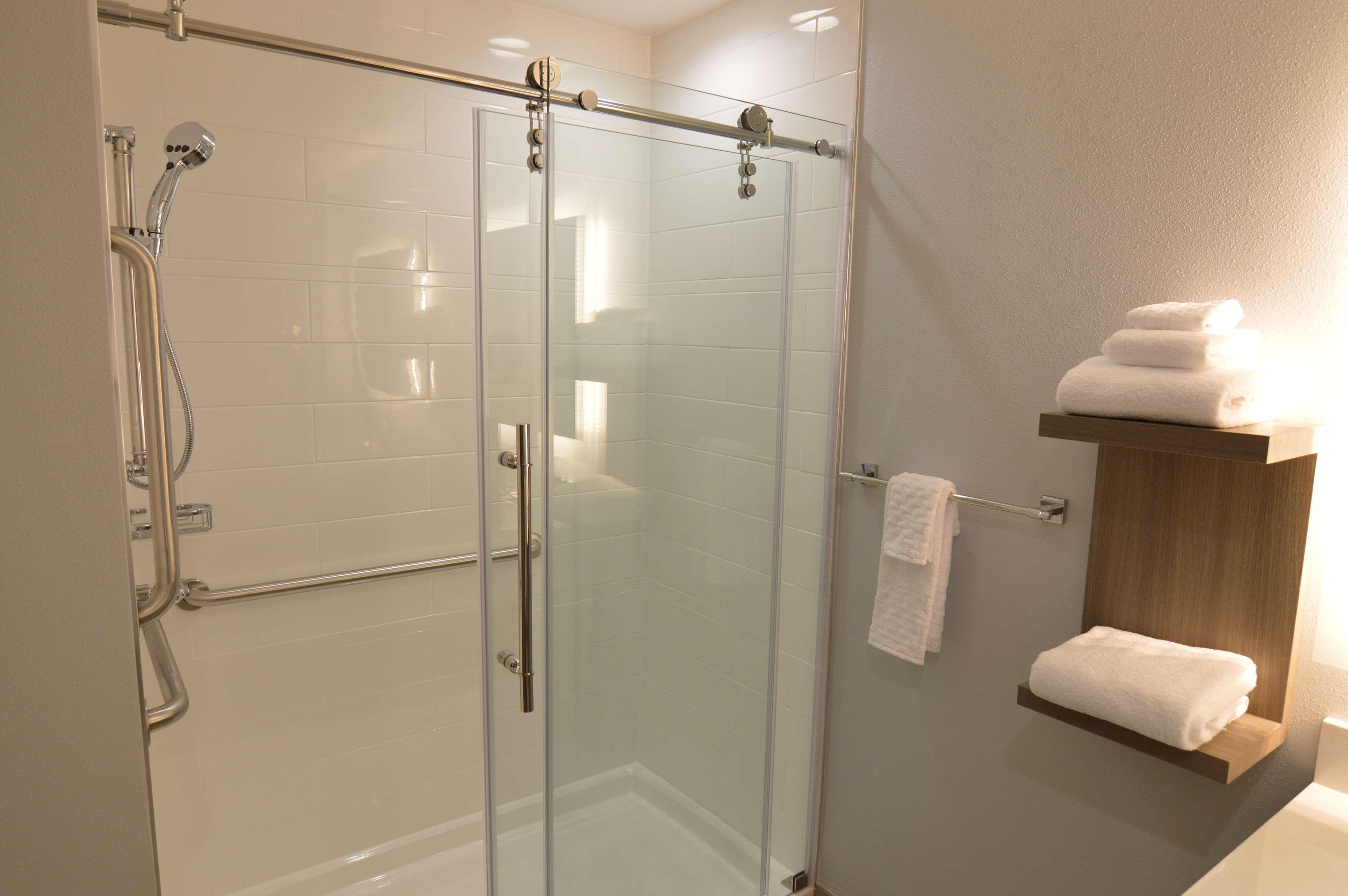 Best Western Plus Executive Residency Oklahoma City I-35 Экстерьер фото